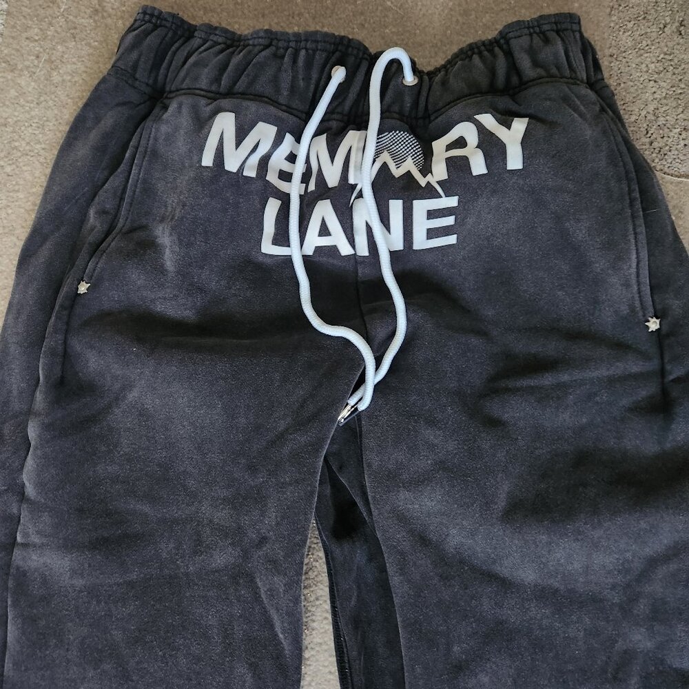 Memory Lane Sweats - Picture 4 of 8